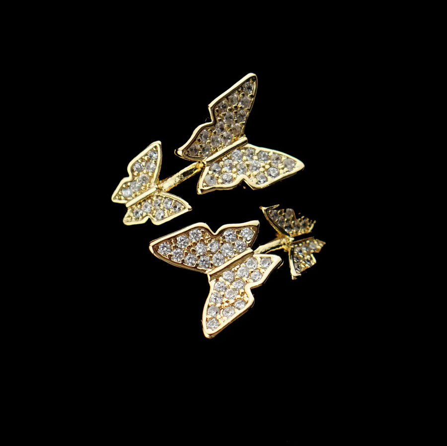 Papillon Ring mit Schmetterling und Zirkonia, aus edlem 18K Gold - Ein bezauberndes Schmuckstück mit natürlicher Eleganz.