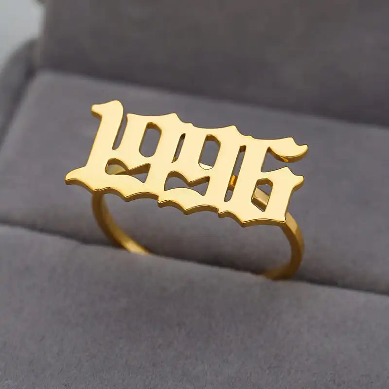 Ring mit Geburtsjahr - Verstellbarer Ring aus 18K Gold.