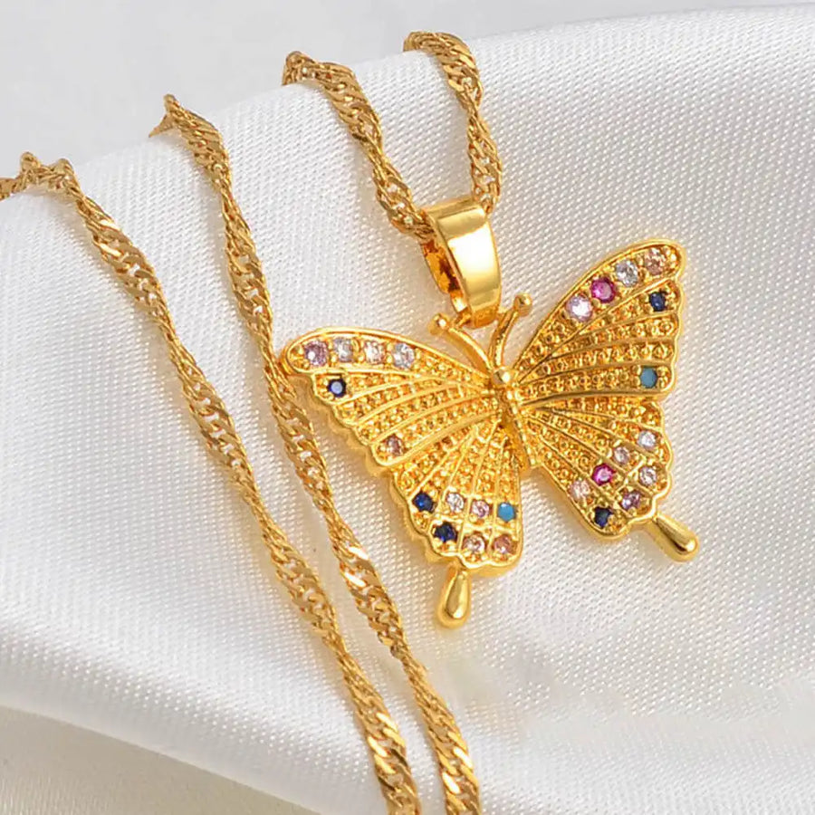 Selena Halskette - Halskette aus 18K Gold mit bunten Zirkonia-Steinen und Schmetterlingsmotiv.